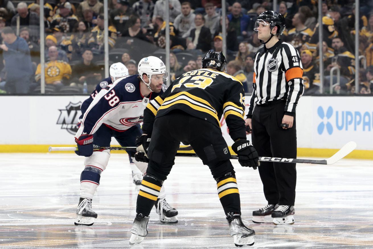 NHL: MAR 30 Blue Jackets at Bruins