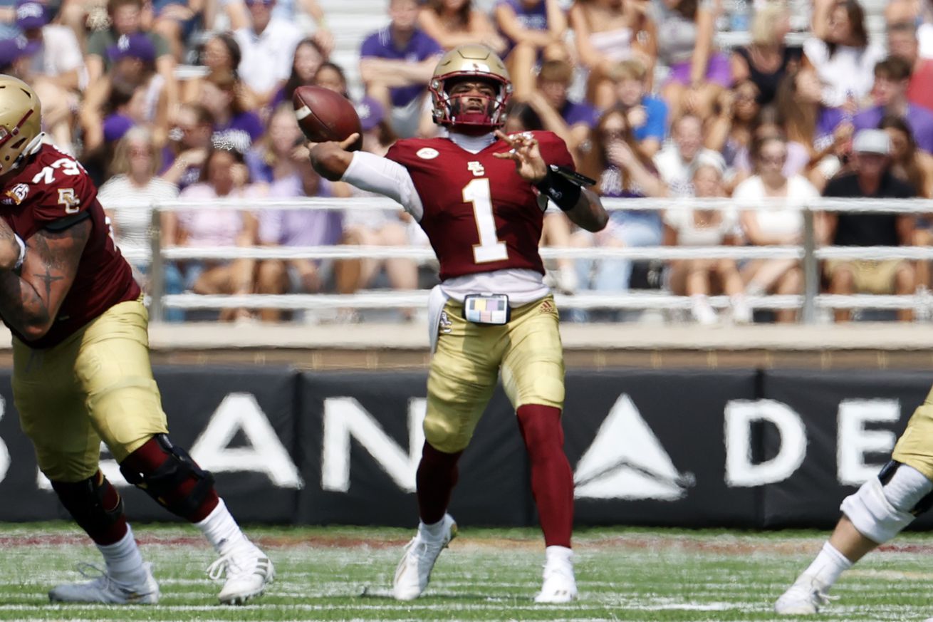 COLLEGE FOOTBALL: SEP 09 Holy Cross at Boston College