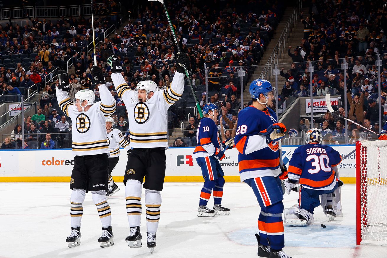 Boston Bruins v New York Islanders