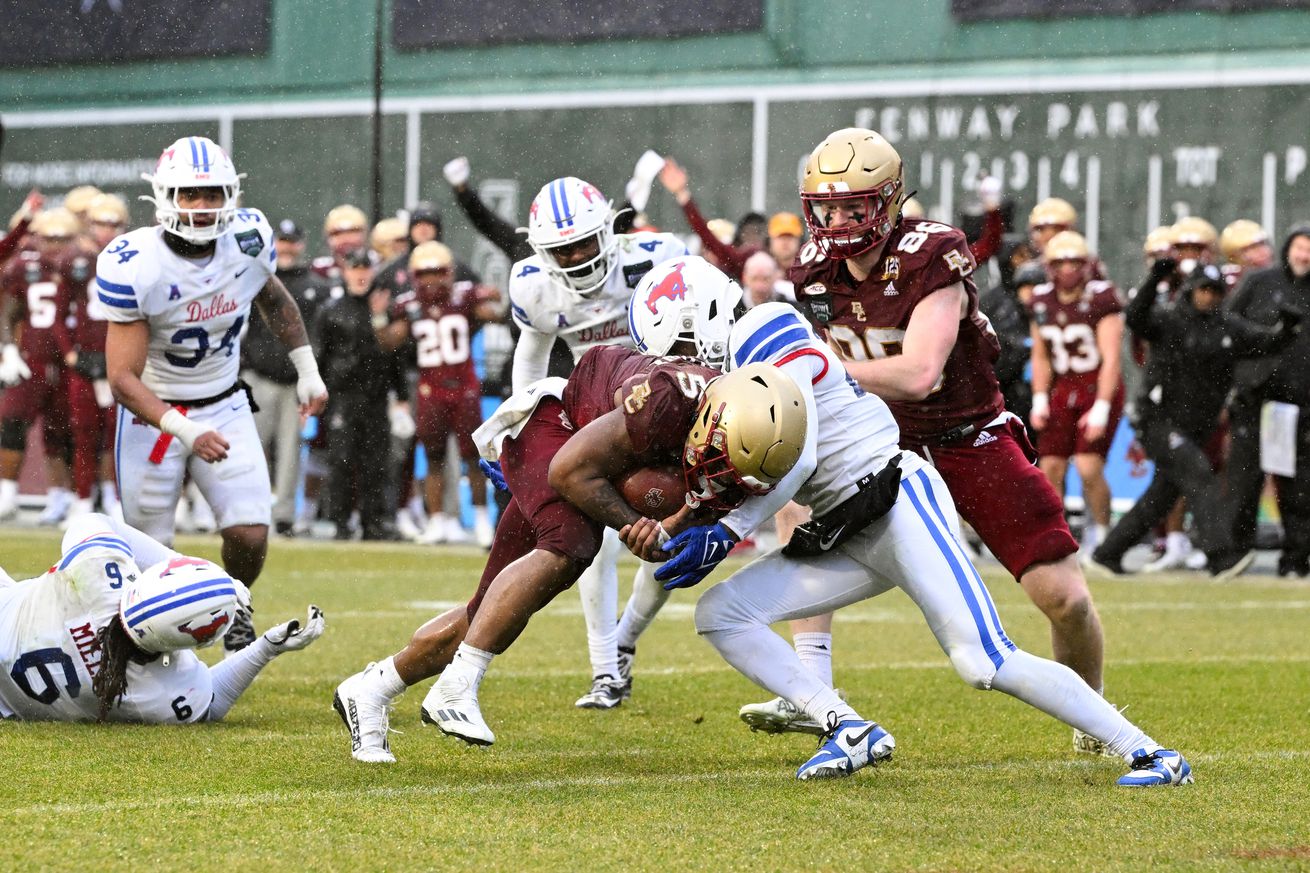 Wasabi Fenway Bowl - SMU v Boston College