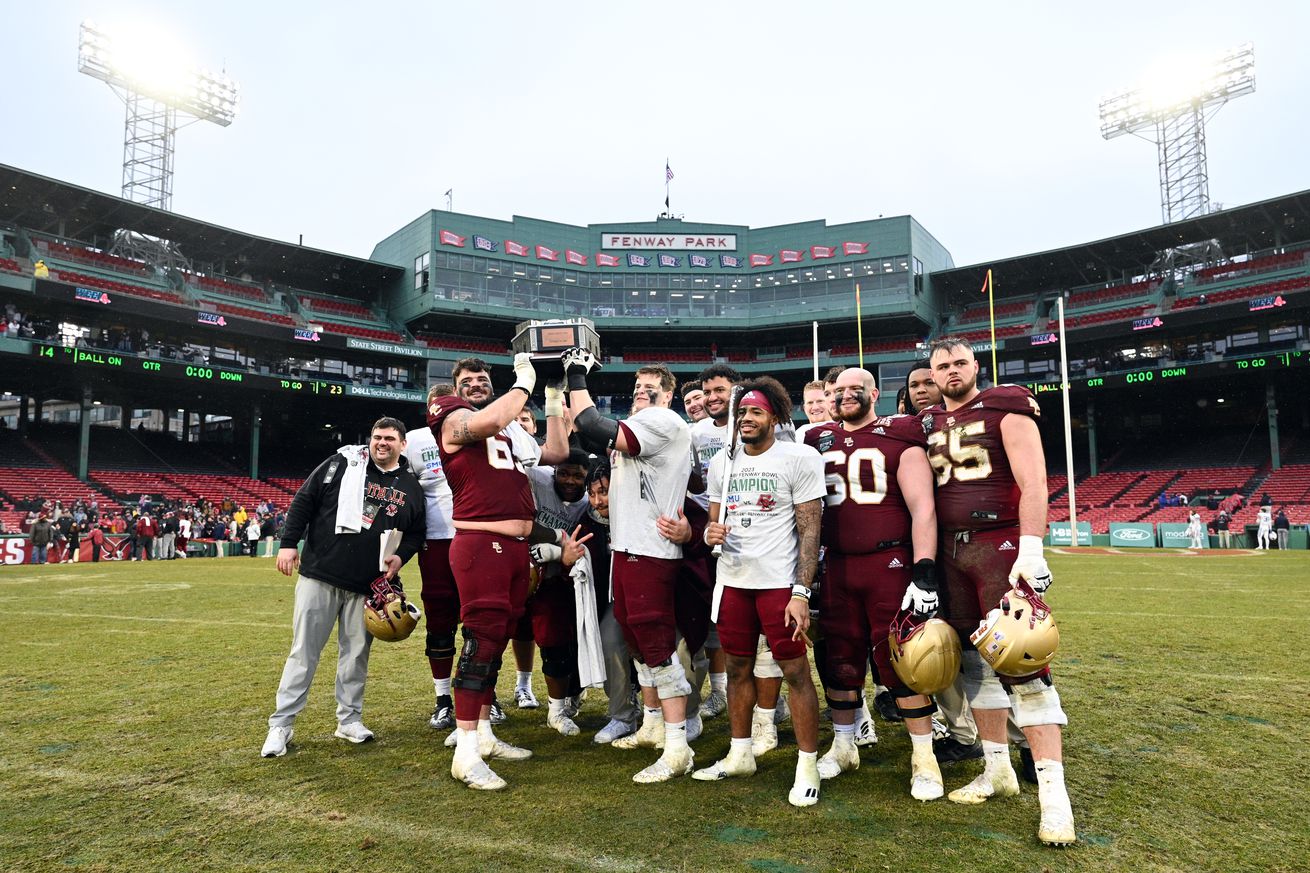 Wasabi Fenway Bowl - SMU v Boston College