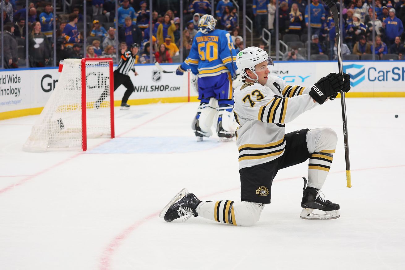 Boston Bruins v St Louis Blues