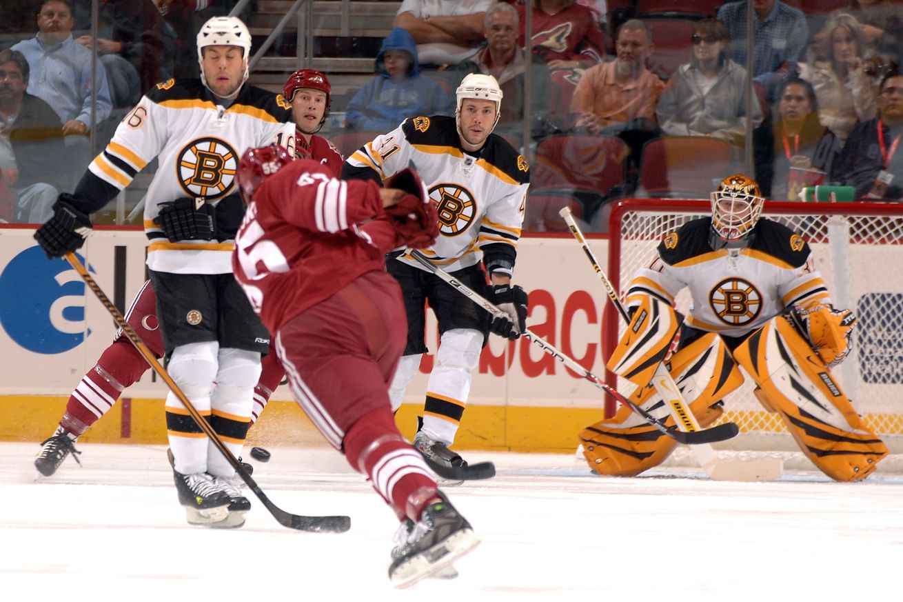 Boston Bruins v Phoenix Coyotes