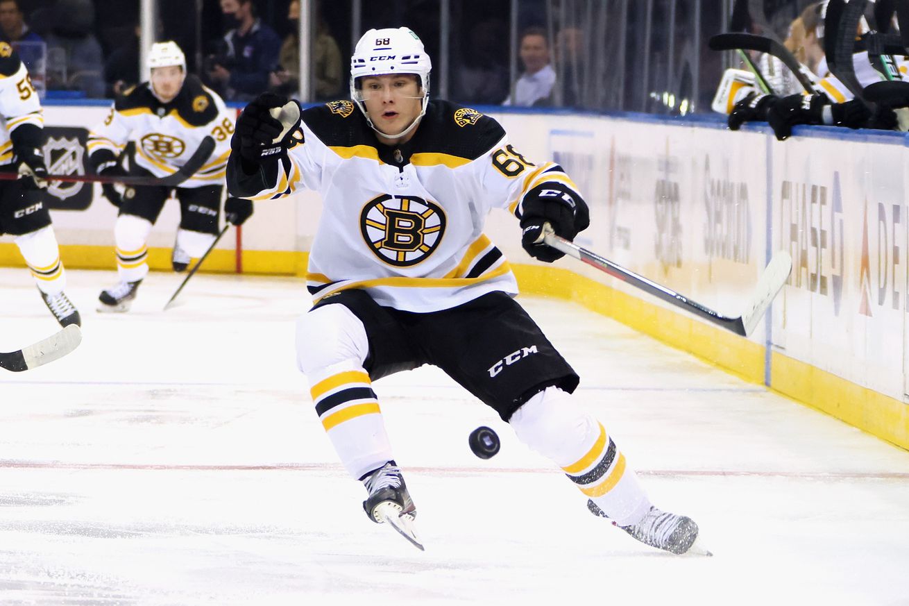 Boston Bruins v New York Rangers