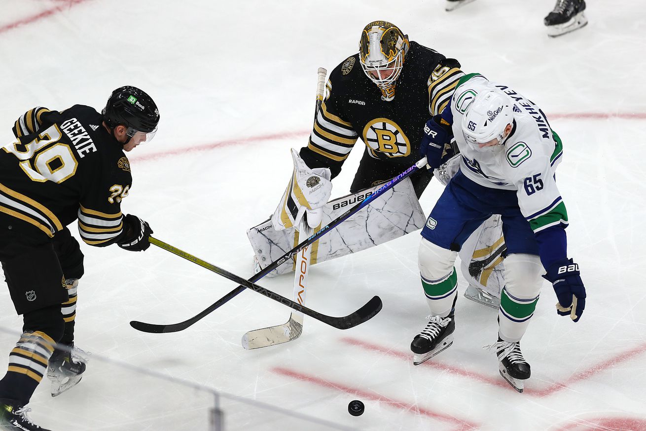 Vancouver Canucks (0) Vs Boston Bruins (4) At TD Garden