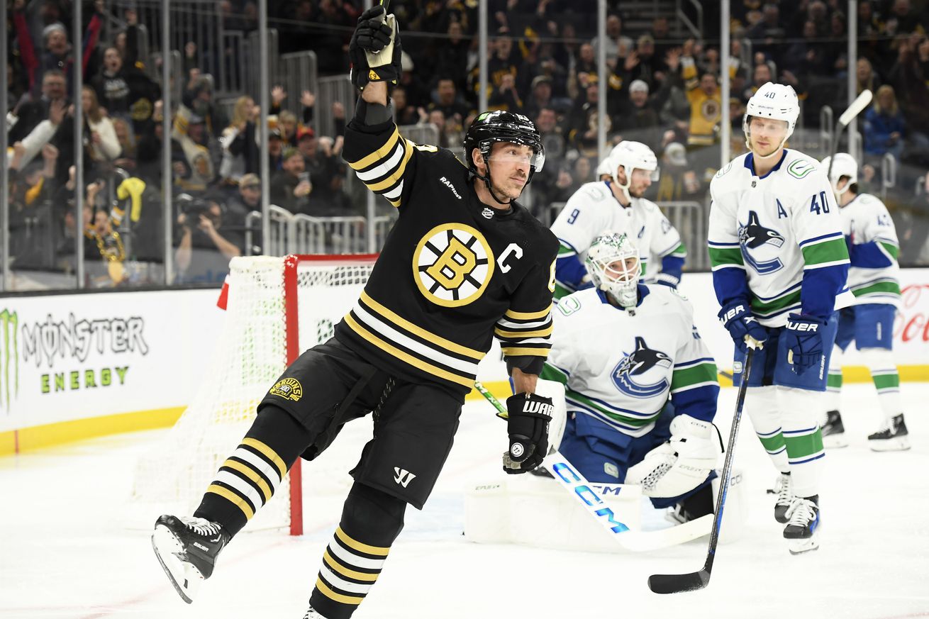 NHL: Vancouver Canucks at Boston Bruins