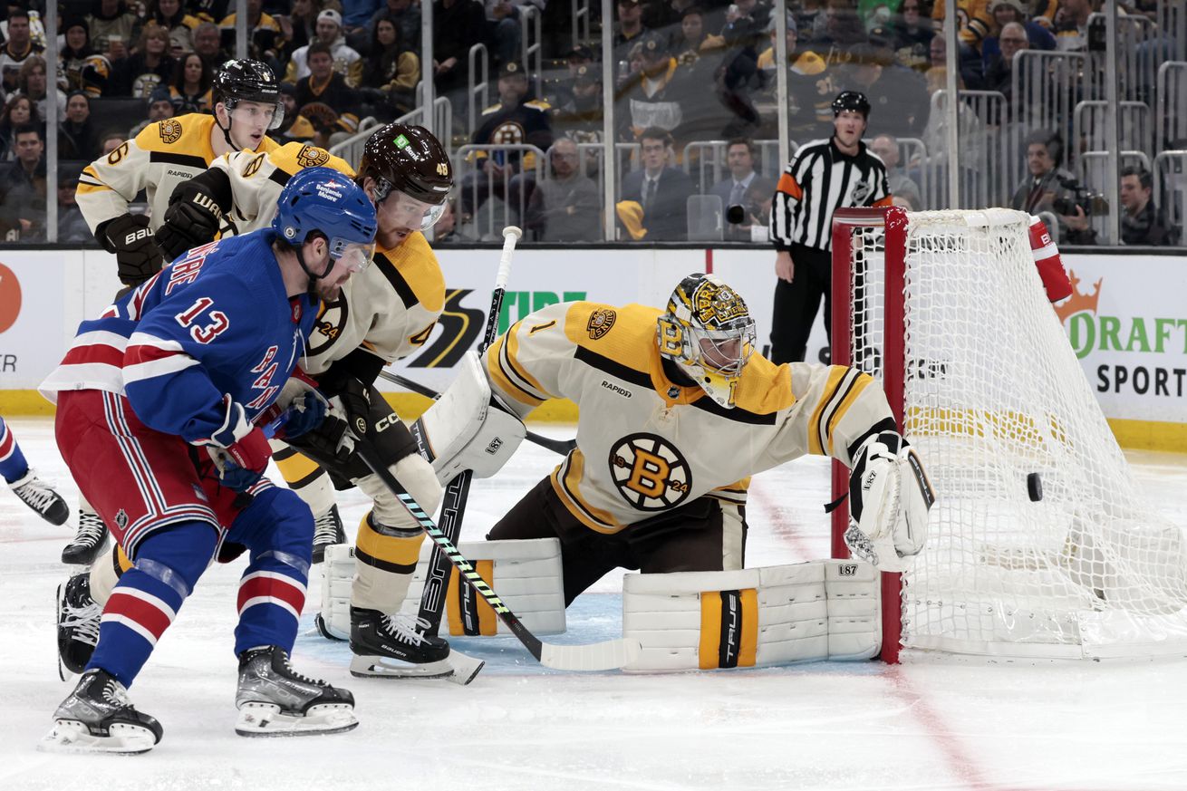 NHL: DEC 16 Rangers at Bruins