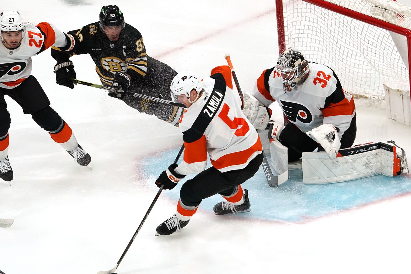 Philadelphia Flyers (5) Vs Boston Bruins (6) At TD Garden