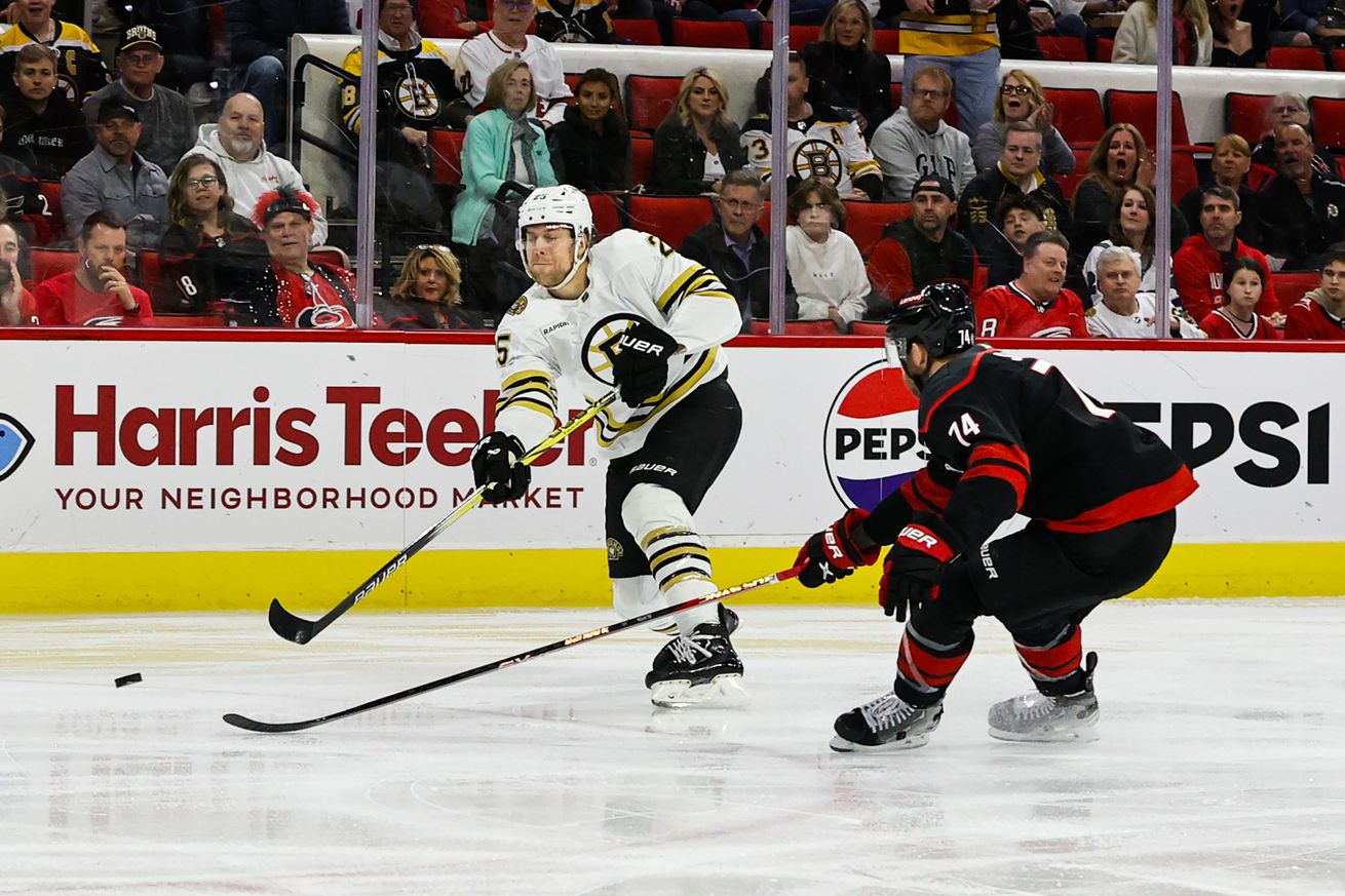 Boston Bruins v Carolina Hurricanes