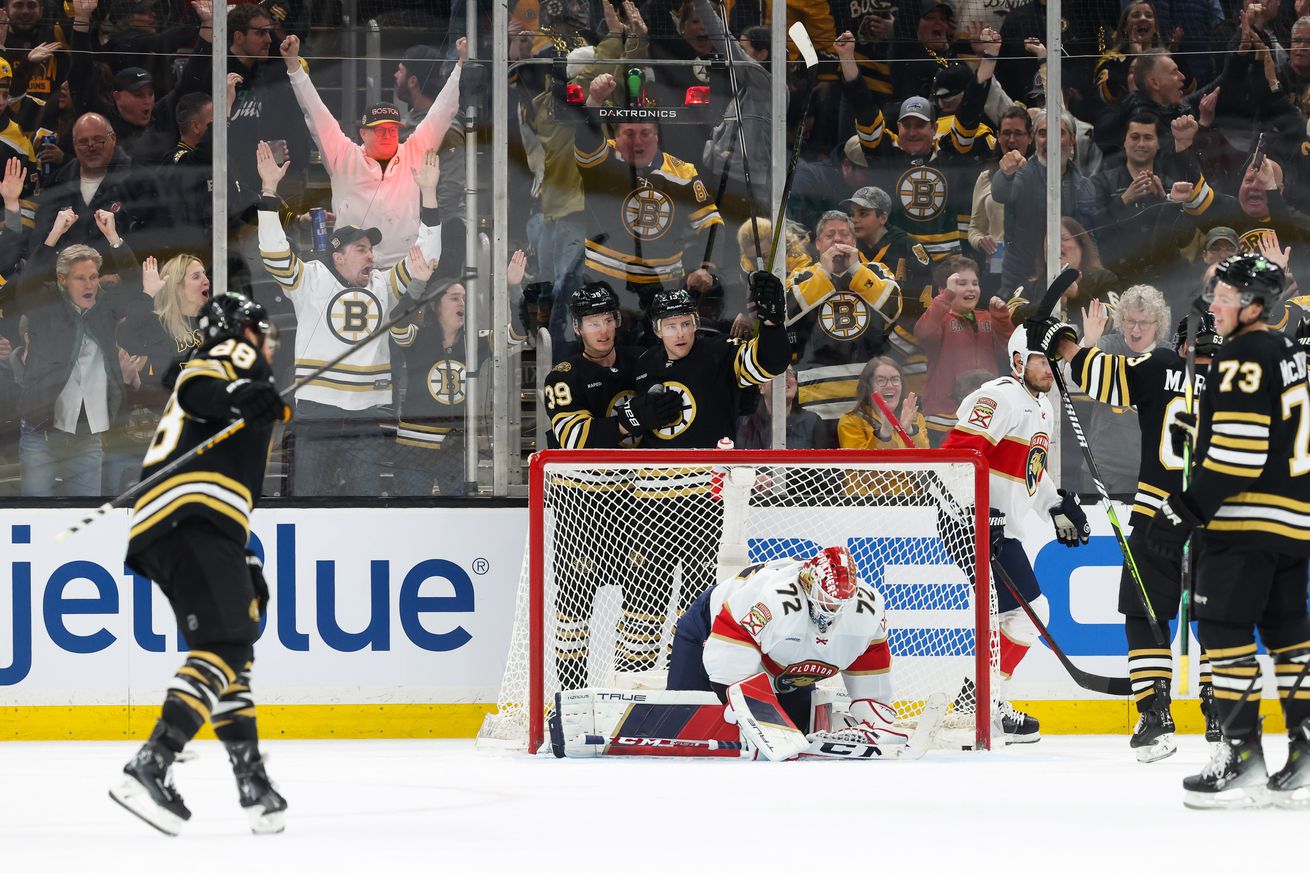 Florida Panthers v Boston Bruins