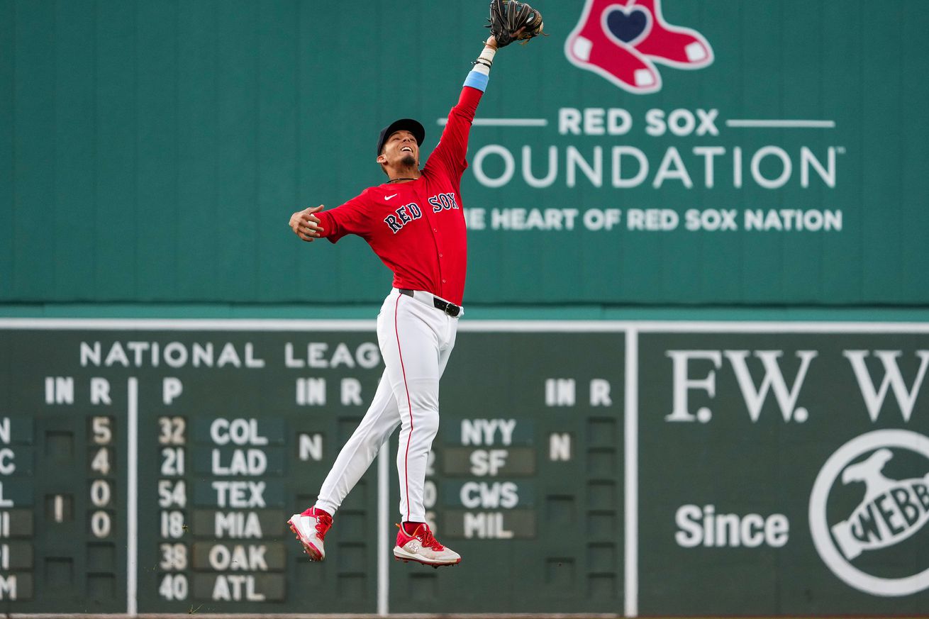 Detroit Tigers (3) Vs. Boston Red Sox (7) at Fenway Park