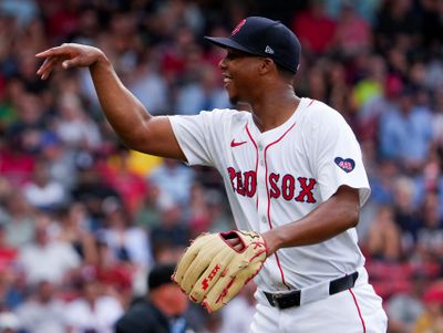 Seattle Mariners (2) Vs. Boston Red Sox (3) at Fenway Park (10 innings)