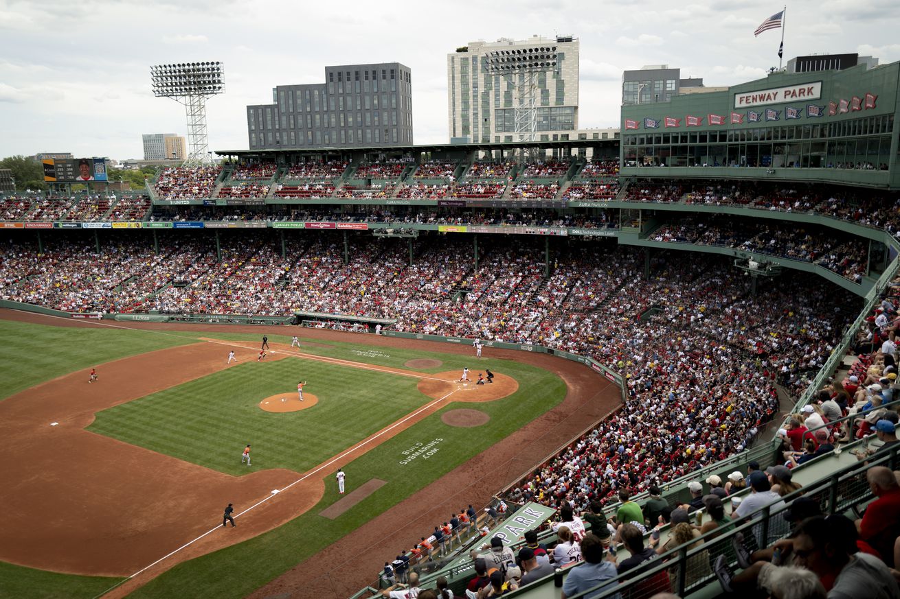 Houston Astros v Boston Red Sox