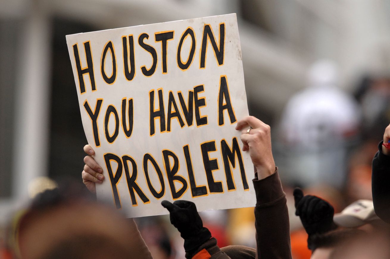 Houston Texans v Cleveland Browns