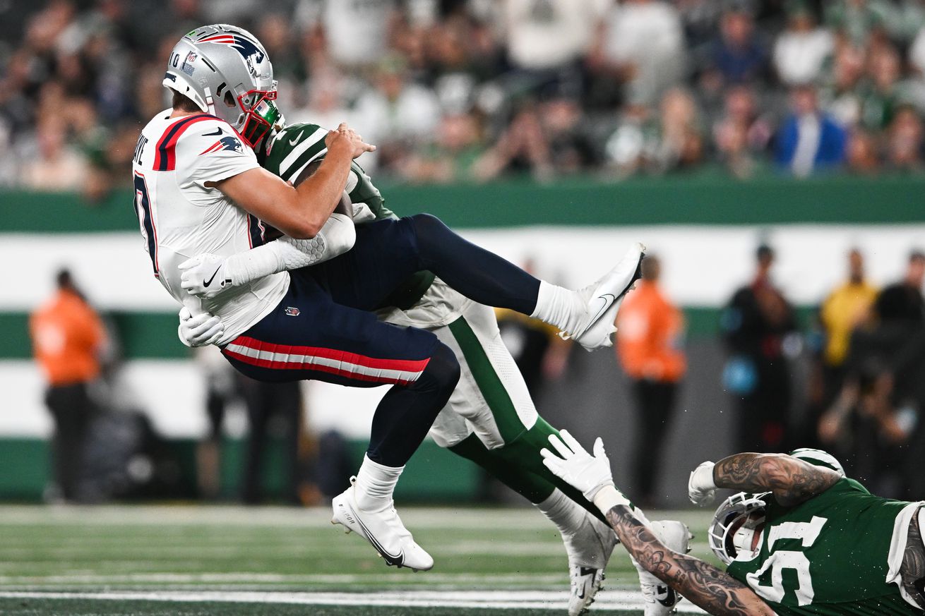 New England Patriots v New York Jets