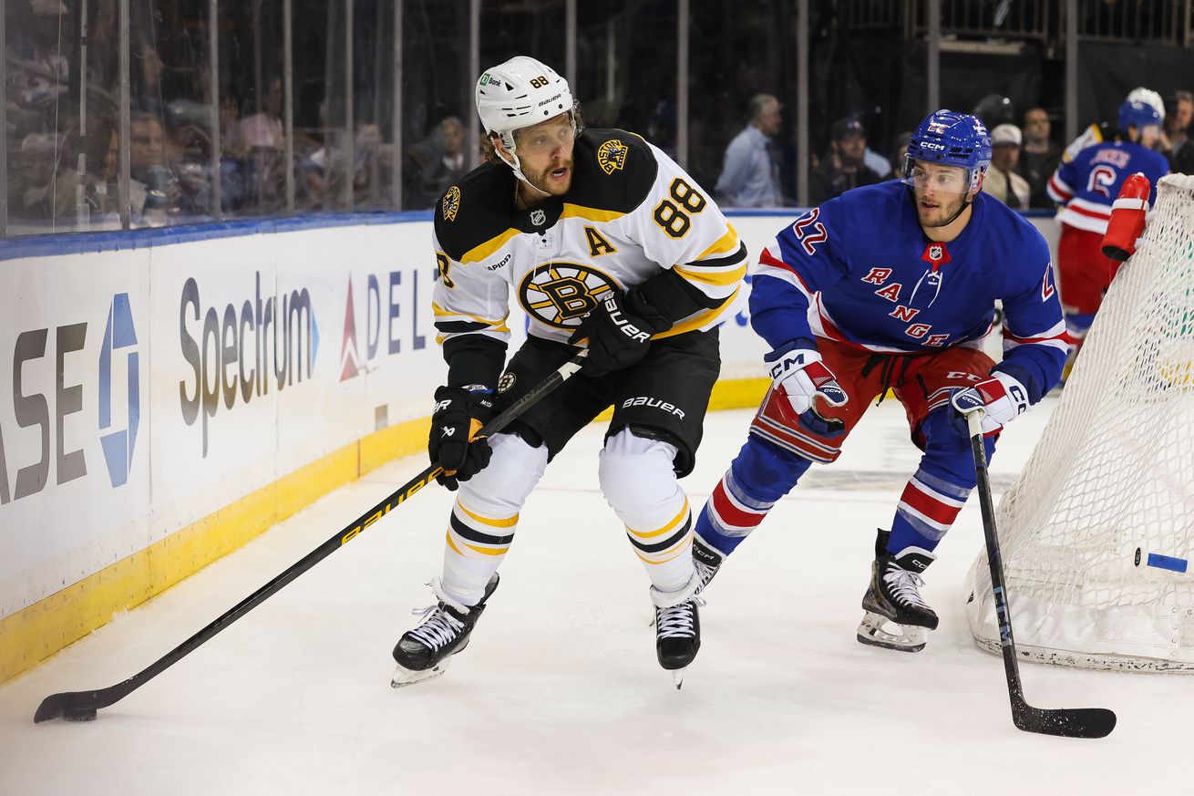 Boston Bruins v New York Rangers