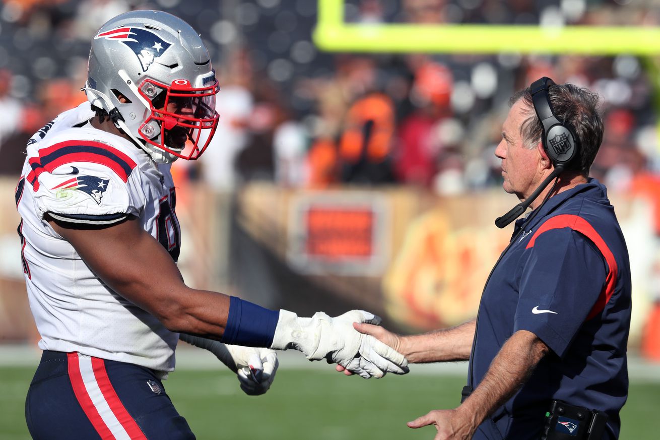 New England Patriots (38) Vs. Cleveland Browns (15) At FirstEnergy Stadium