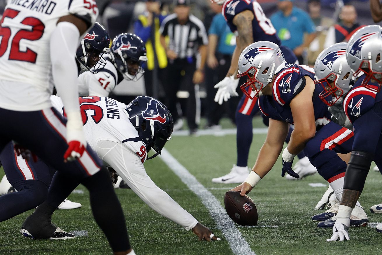 NFL: AUG 10 Preseason - Texans at Patriots