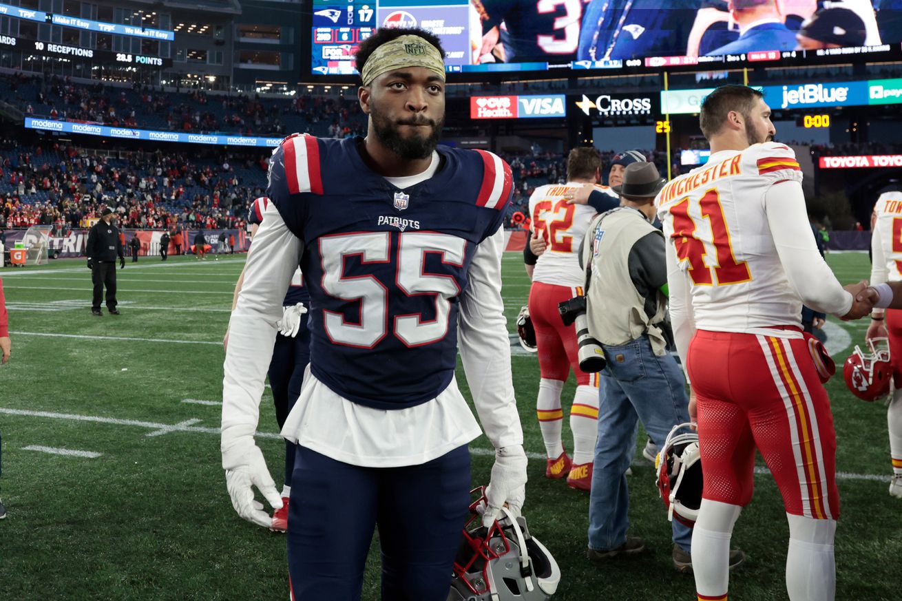 NFL: DEC 17 Chiefs at Patriots