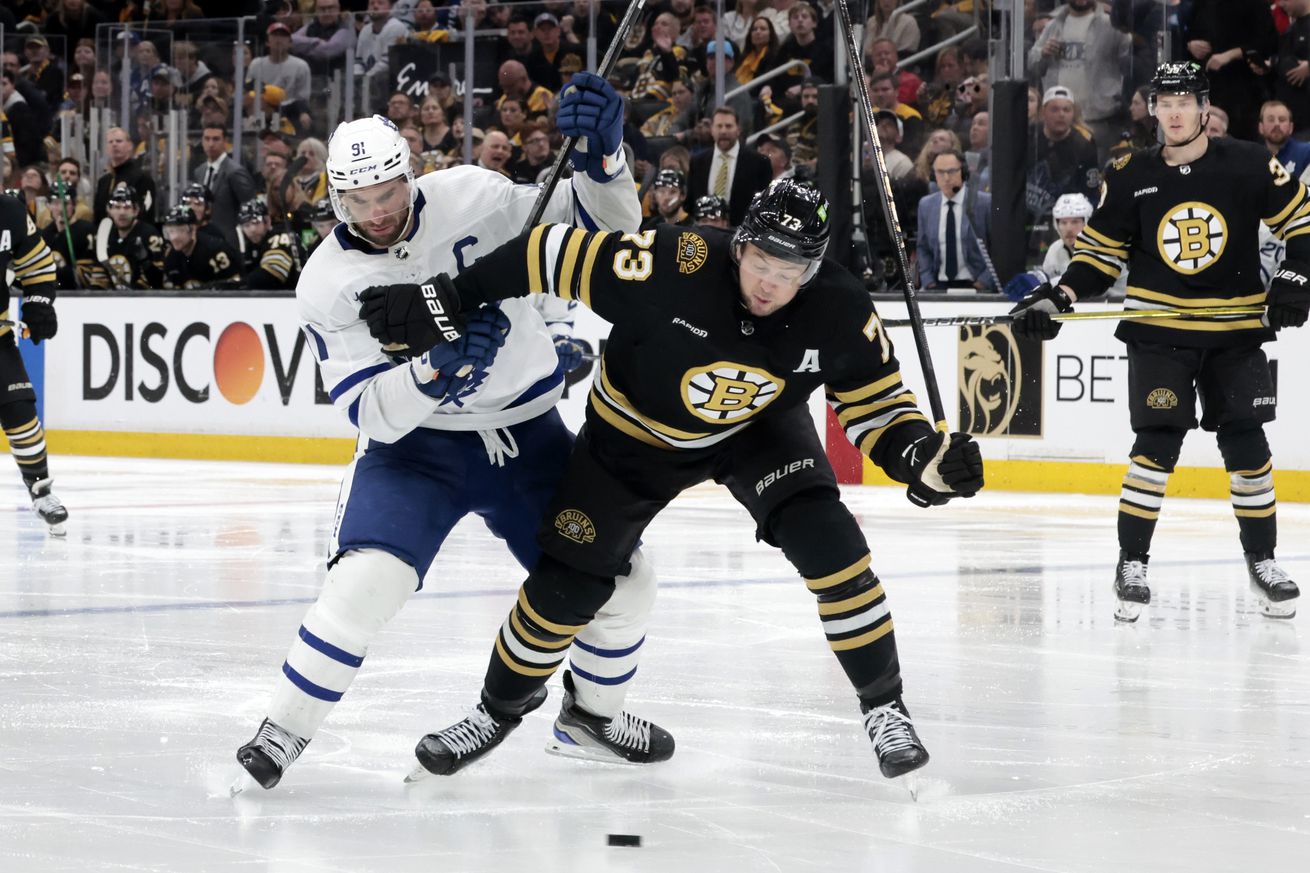 NHL: MAY 04 Eastern Conference First Round - Maple Leafs at Bruins