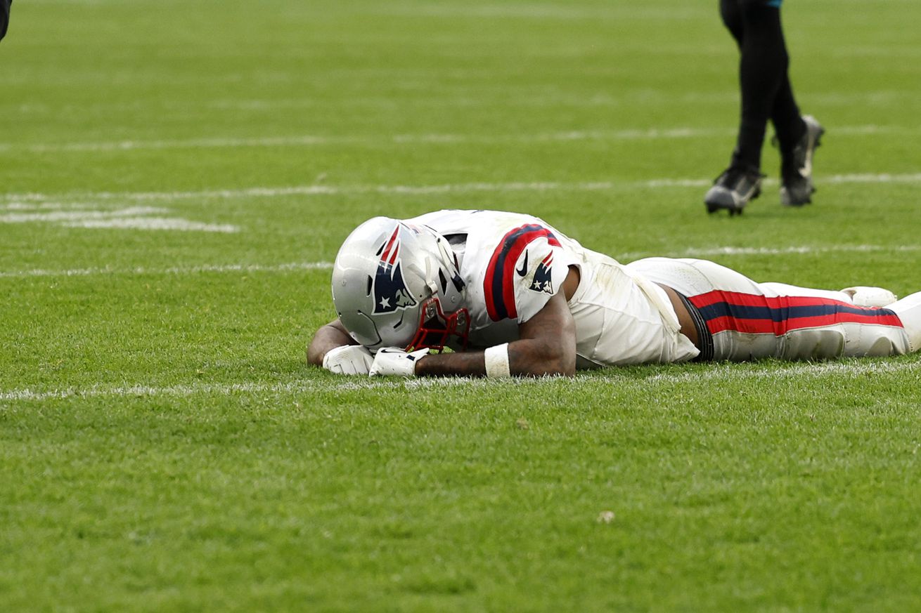 The Patriots aren’t good at any phase of the game, and their sixth straight loss proved it