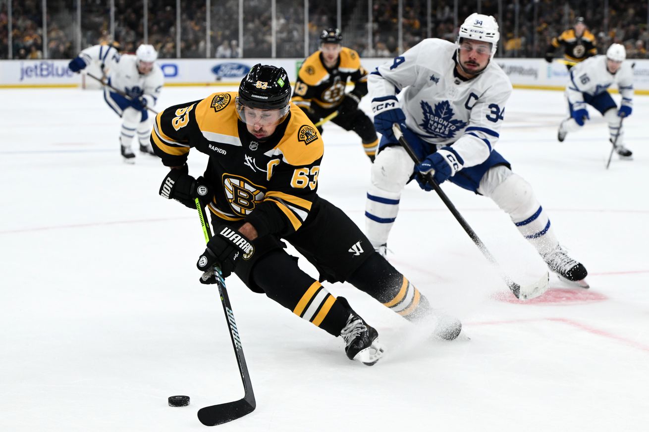 Toronto Maple Leafs v Boston Bruins