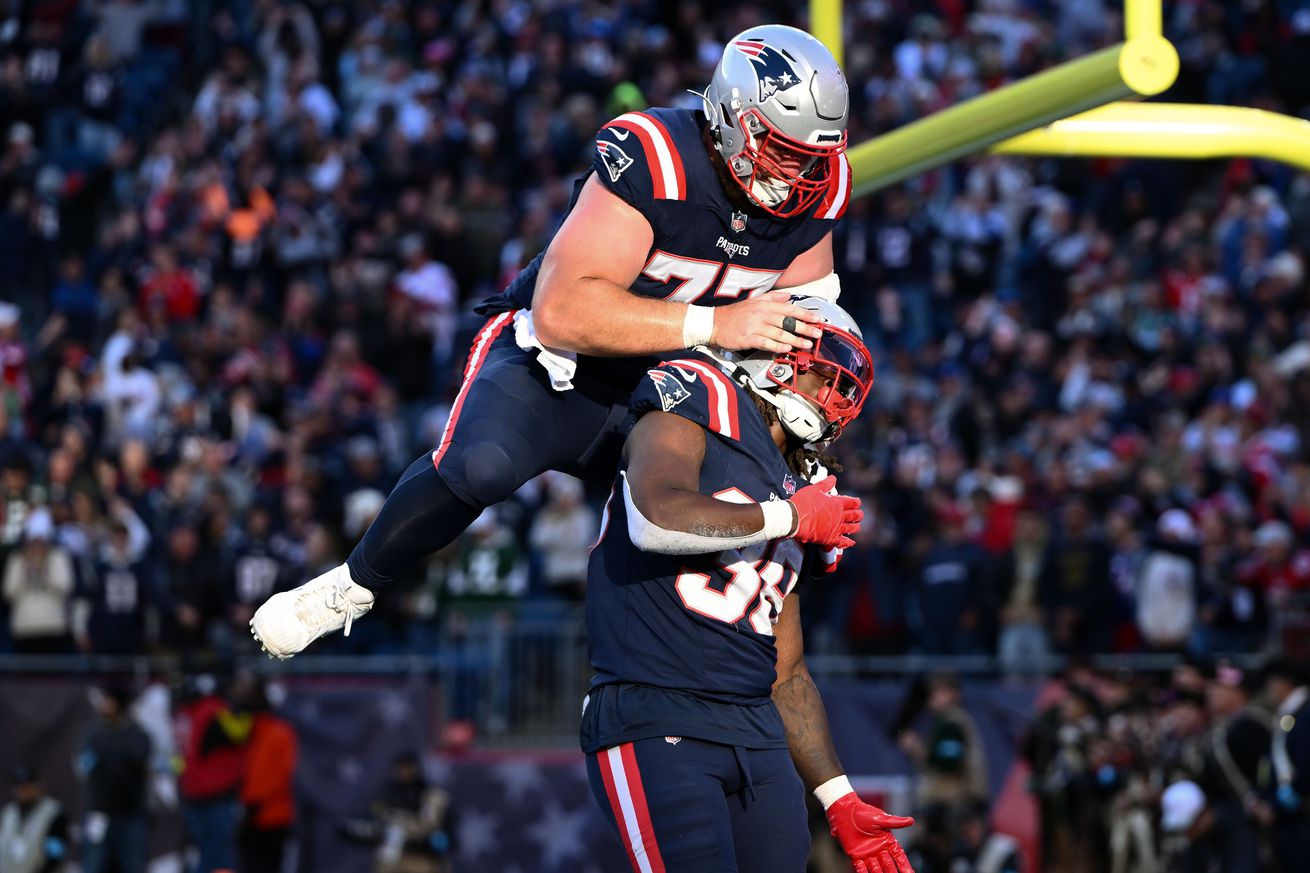 NFL: New York Jets at New England Patriots