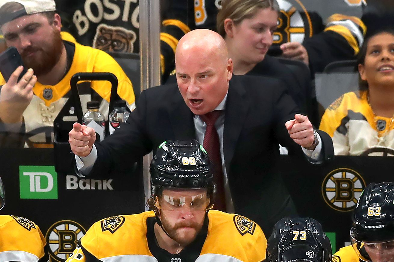 Bruins parade to the penalty box, allow three power-play goals in loss to Stars