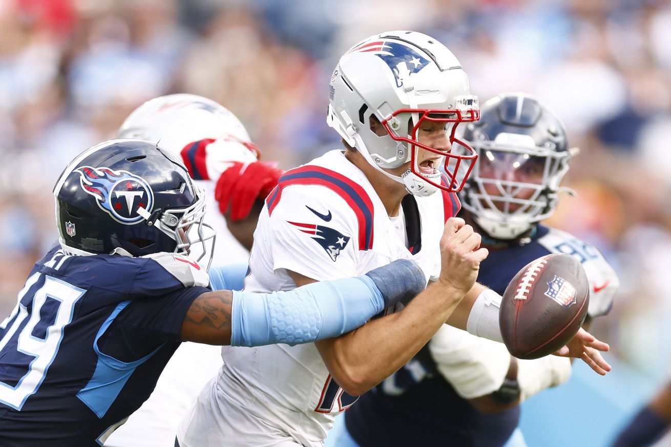 New England Patriots v Tennessee Titans