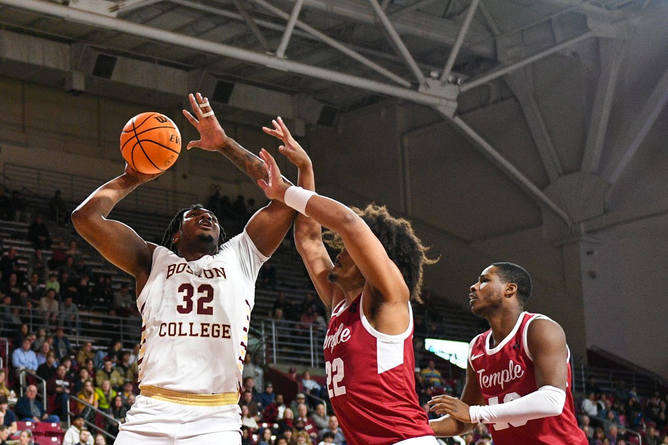 COLLEGE BASKETBALL: NOV 15 Temple at Boston College