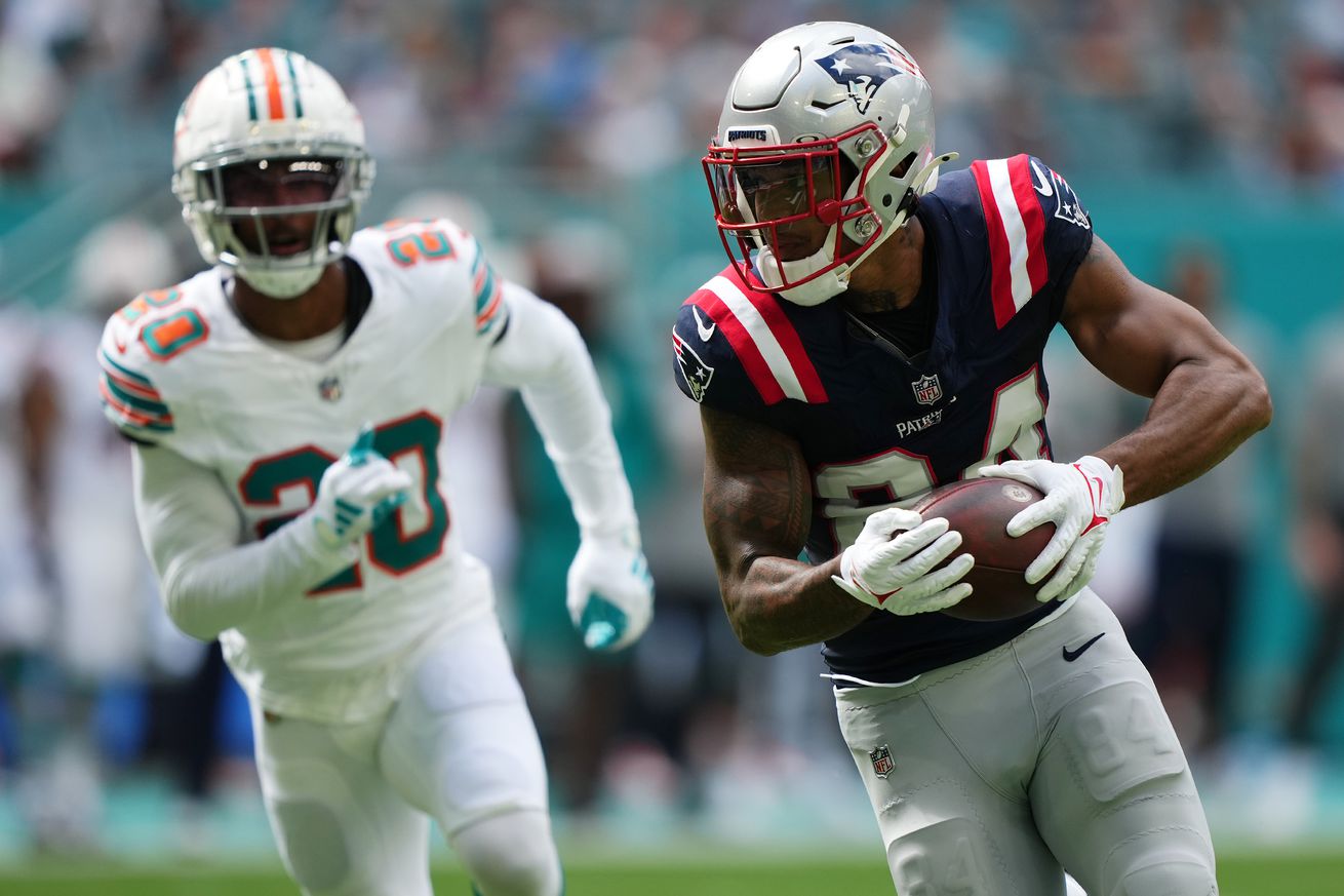 NFL: New England Patriots at Miami Dolphins