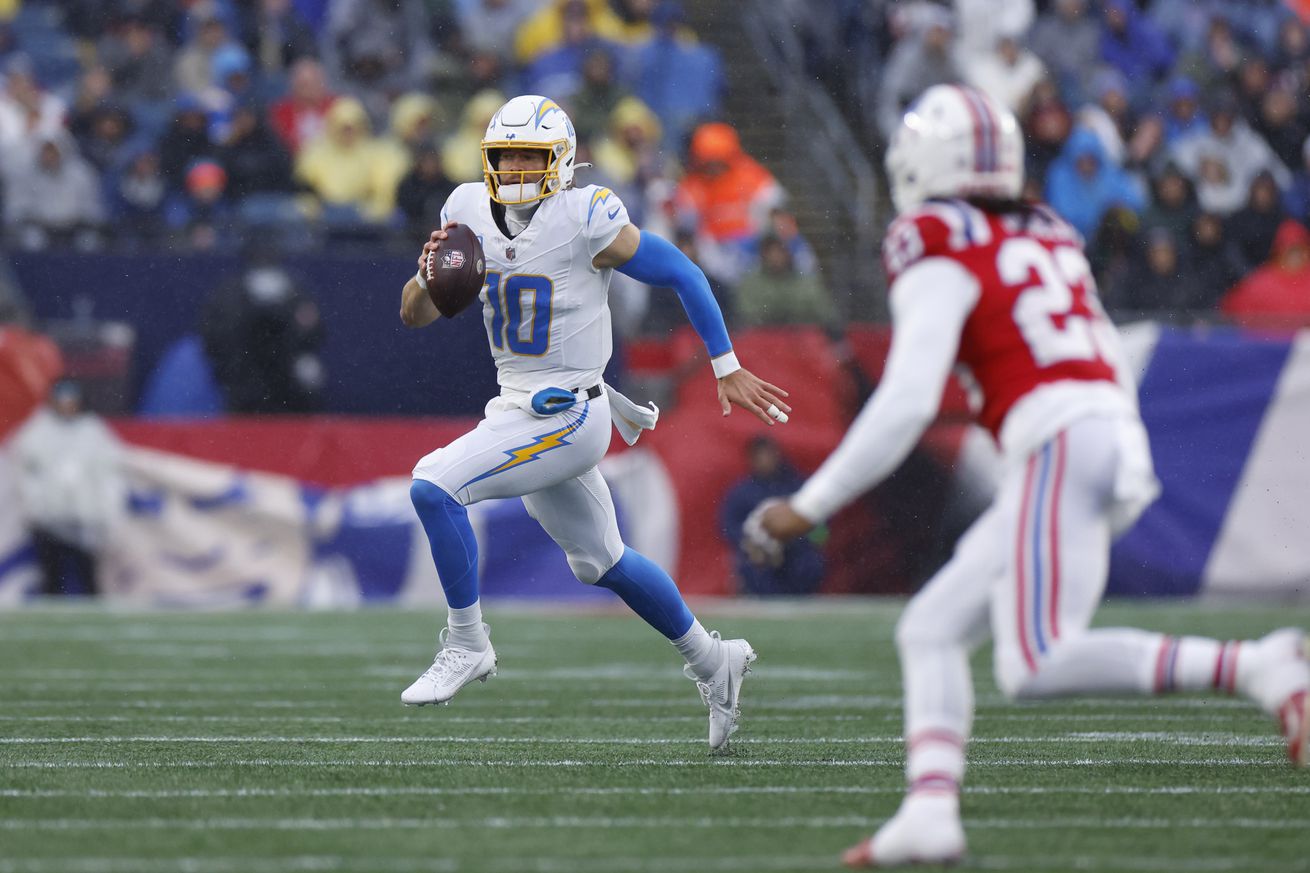 Los Angeles Chargers (6) Vs. New England Patriots (0) At Gillette Stadium