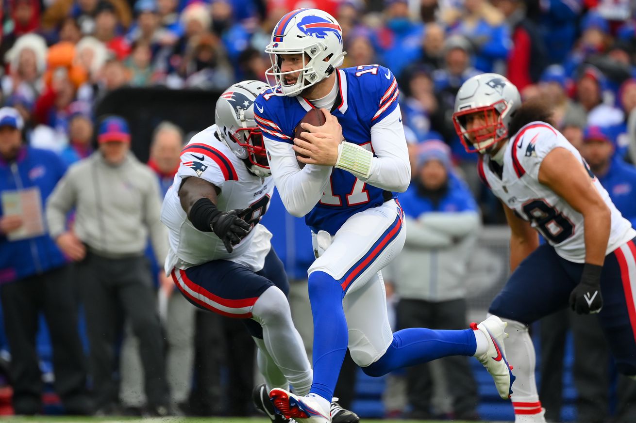 New England Patriots v Buffalo Bills