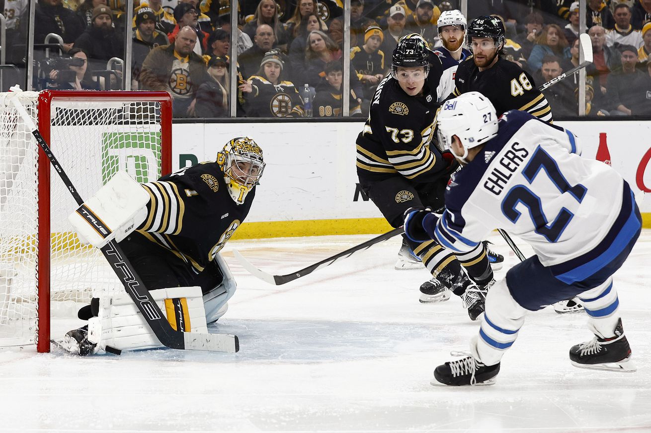 NHL: Winnipeg Jets at Boston Bruins