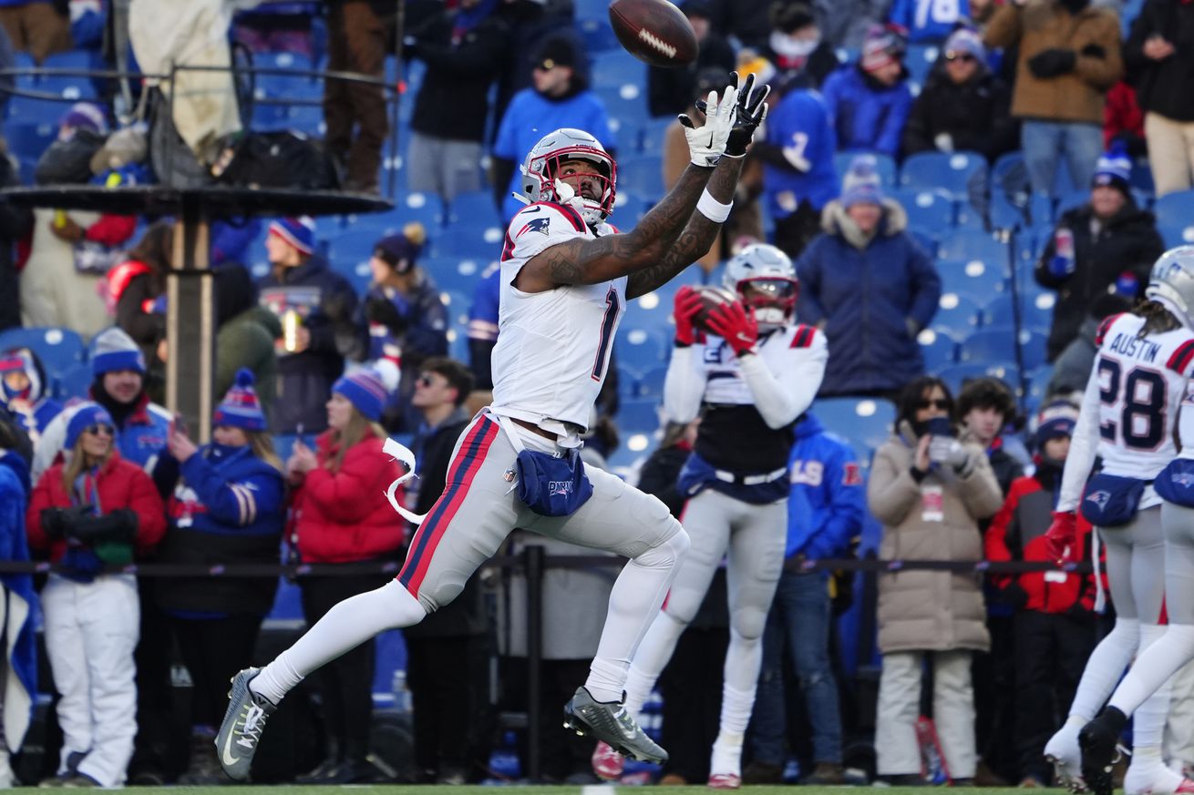 NFL: New England Patriots at Buffalo Bills