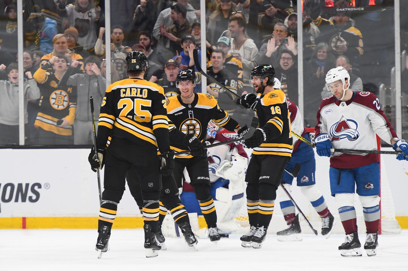 Colorado Avalanche v Boston Bruins