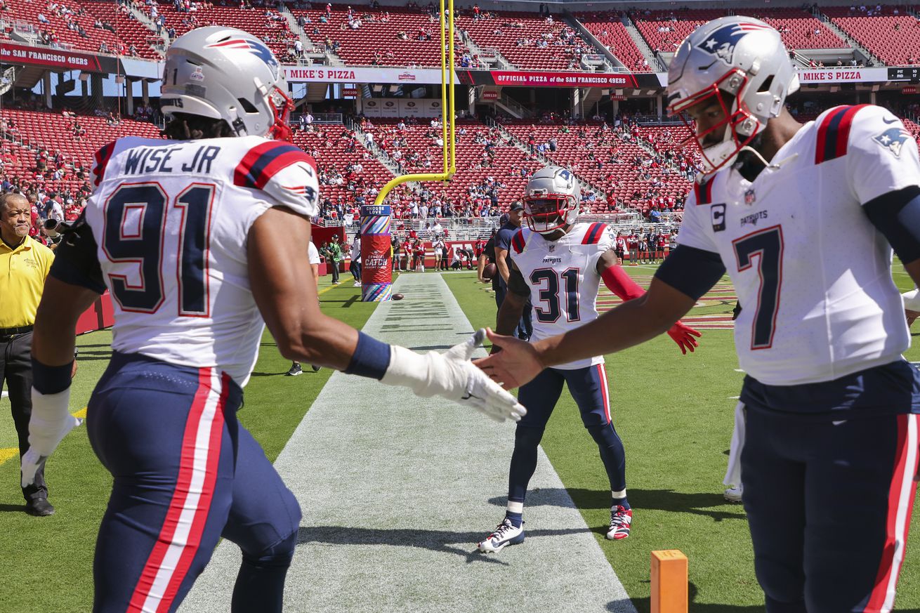 New England Patriots (13) Vs. San Francisco 49ers (30) At Levi’s Stadium