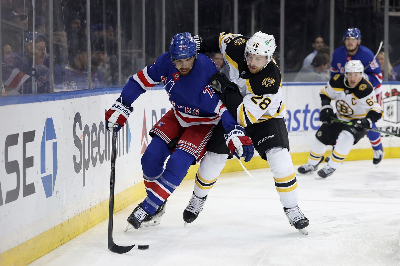 Boston Bruins v New York Rangers